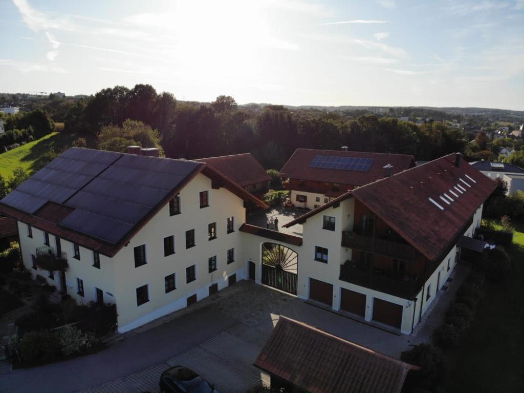 Apartment Schonauerhof- Urlaub Im Grunen Aber Doch In Der Stadt *